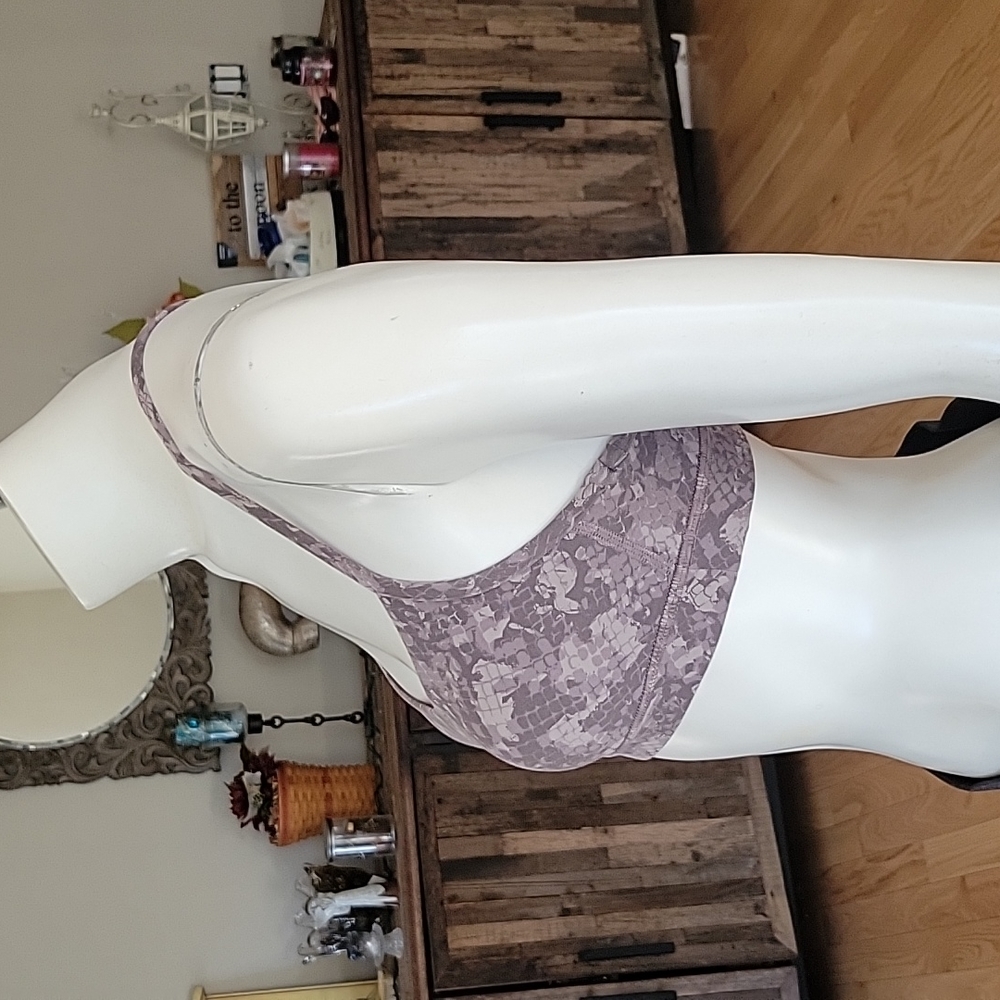 Lululemon Flow Y Bra Nulu - Picture 4 of 12